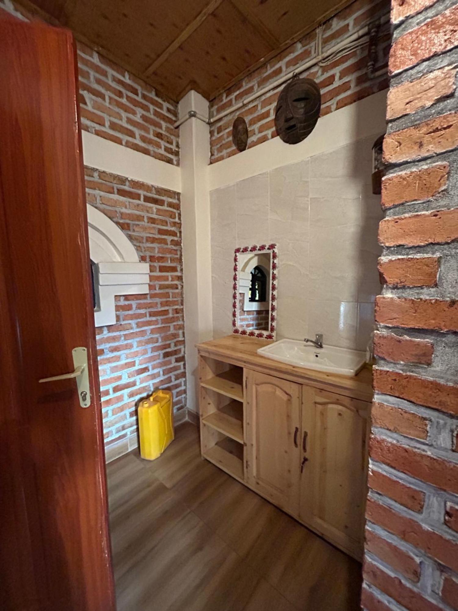 Stany'S Apartments Butare Zewnętrze zdjęcie